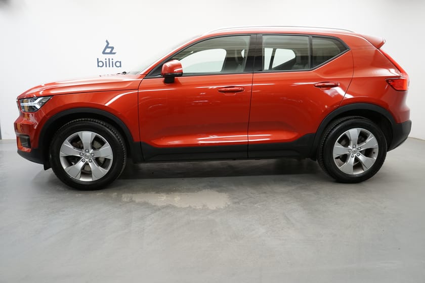 Bild 2 av Volvo XC40 D3 AWD Momentum Pro Edition, Dragkrok