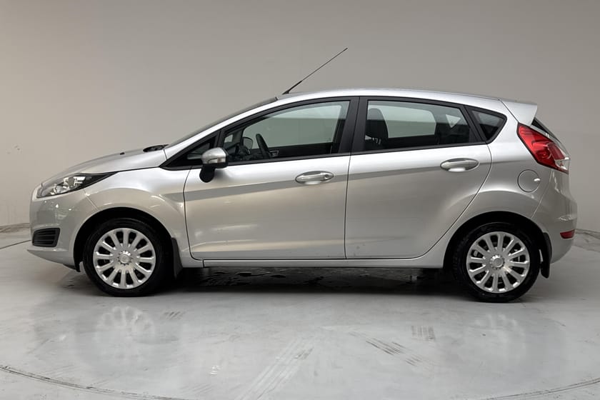 Bild 2 av Ford Fiesta 1.25 5dr (82hk) Trend