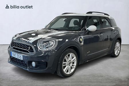 MINI Countryman Cooper SE ALL4 Chili Nyservad Panorama H&K B-kam Skinn
