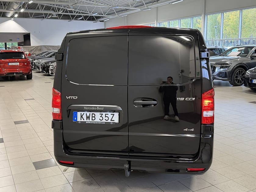 Bild 4 av Mercedes-Benz Vito Mixto 119 CDI 4x4 3.0t