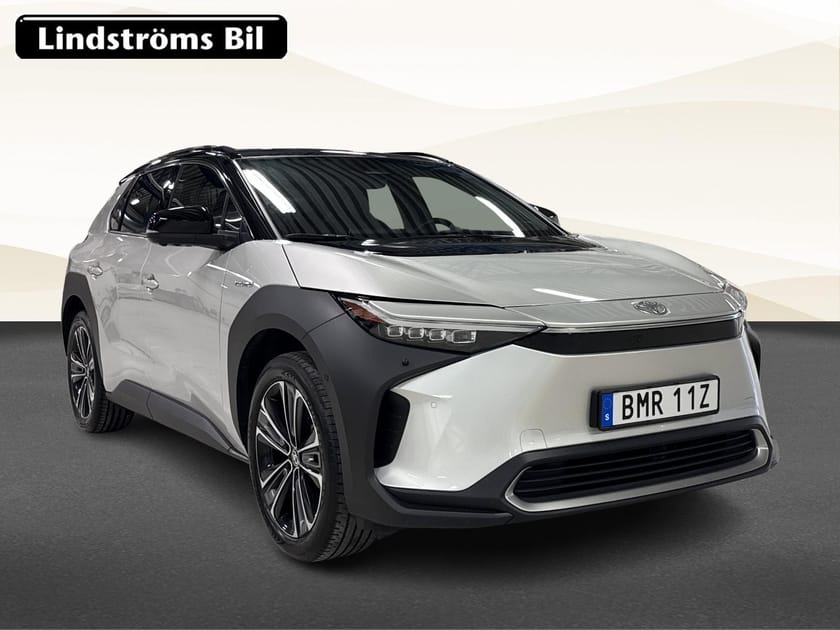 Bild 3 av Toyota bZ4X AWD Executive Vinterhjul Moms Leasing