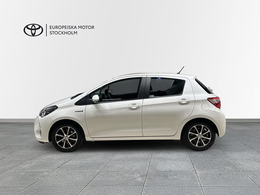 Bild 3 av Toyota Yaris Hybrid 1.5 HSD 5-D Touch and Go Edition / V-hjul