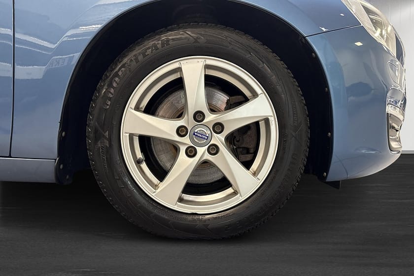 Bild 5 av Volvo V60 D4 Polestar Geartronic Momentum Business Edition Euro 6