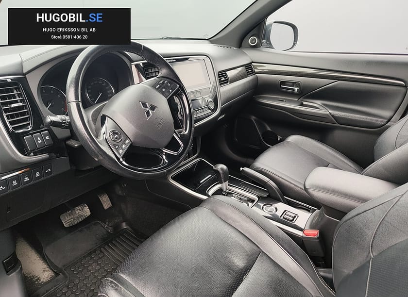 Bild 3 av Mitsubishi Outlander 2.0 4WD Onyx Edition Automat 7-sits