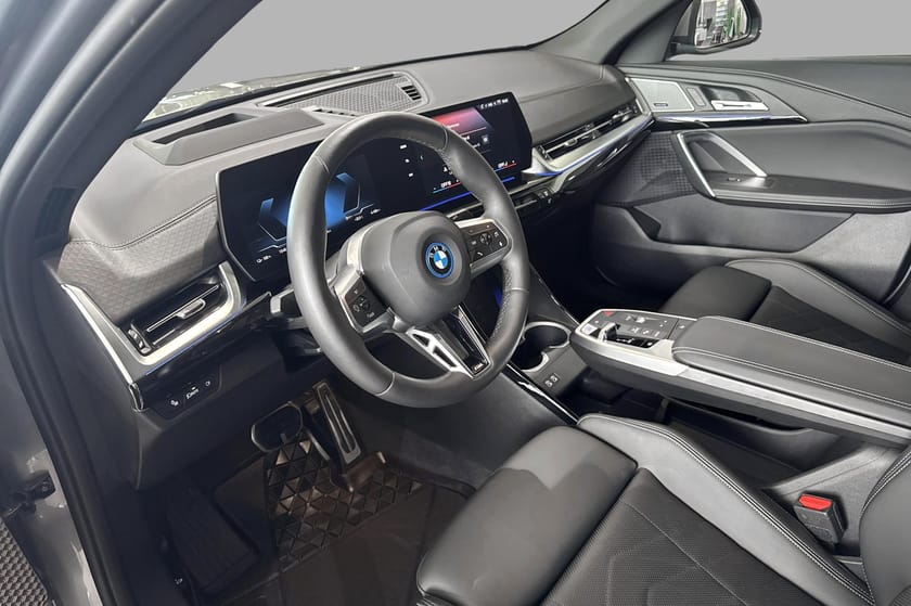Bilde 5 av BMW iX2 xDrive30 Fully charged Msport Comfacc Krok Harman