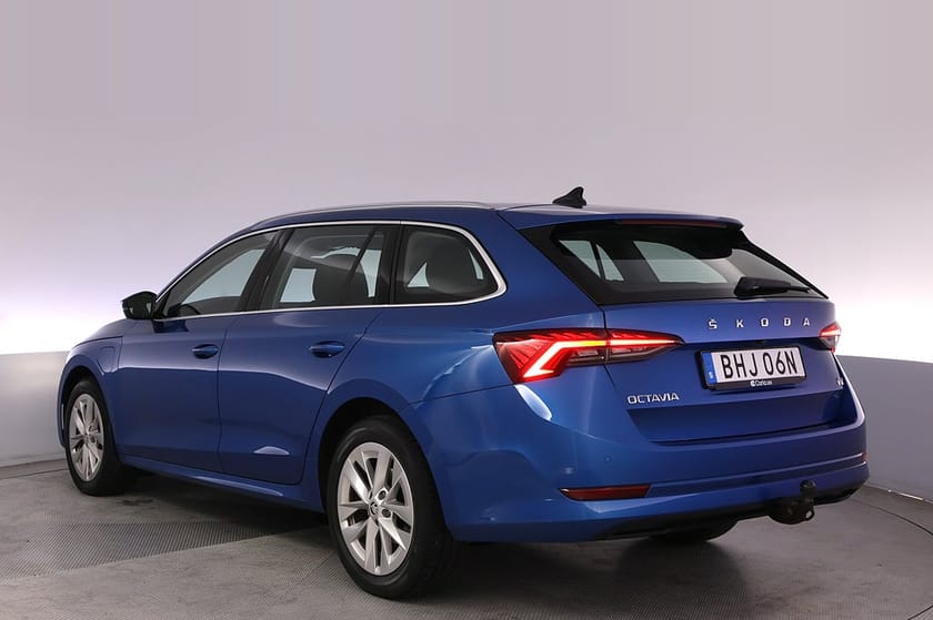 Bild 4 av Škoda Octavia Kombi iV Skoda DSG Style Kamera Matrix Värmare Drag