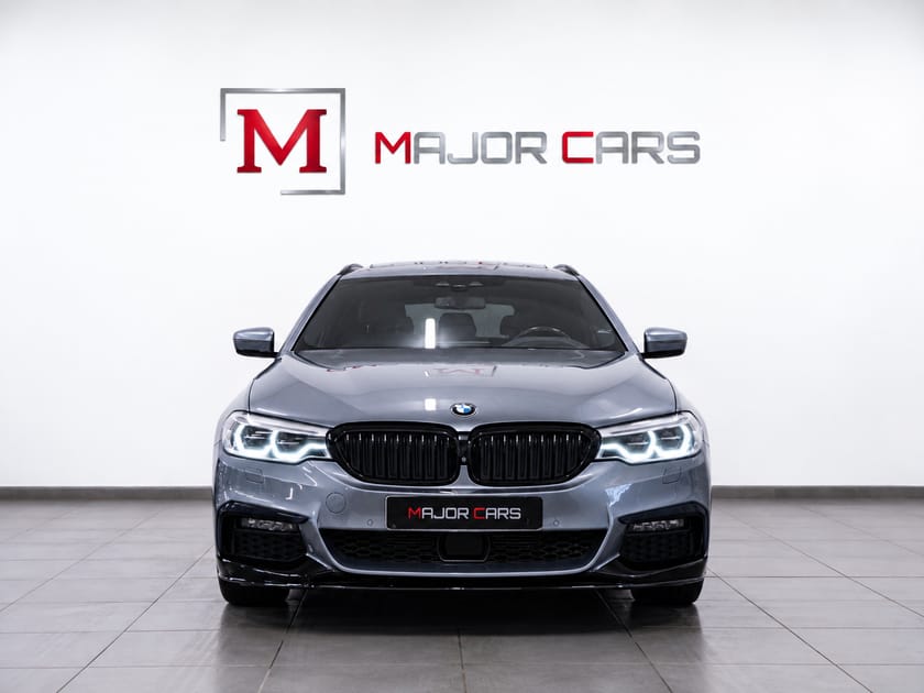 Bild 2 av BMW 520d xDrive Touring M Sport Inno Pano H/K Komfstol 360° HuD DA+ Drag