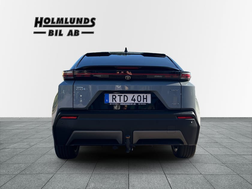 Bild 4 av Toyota C-HR+ EXECUTIVE AWD (343HK) PANORAMA JBL DRAG
