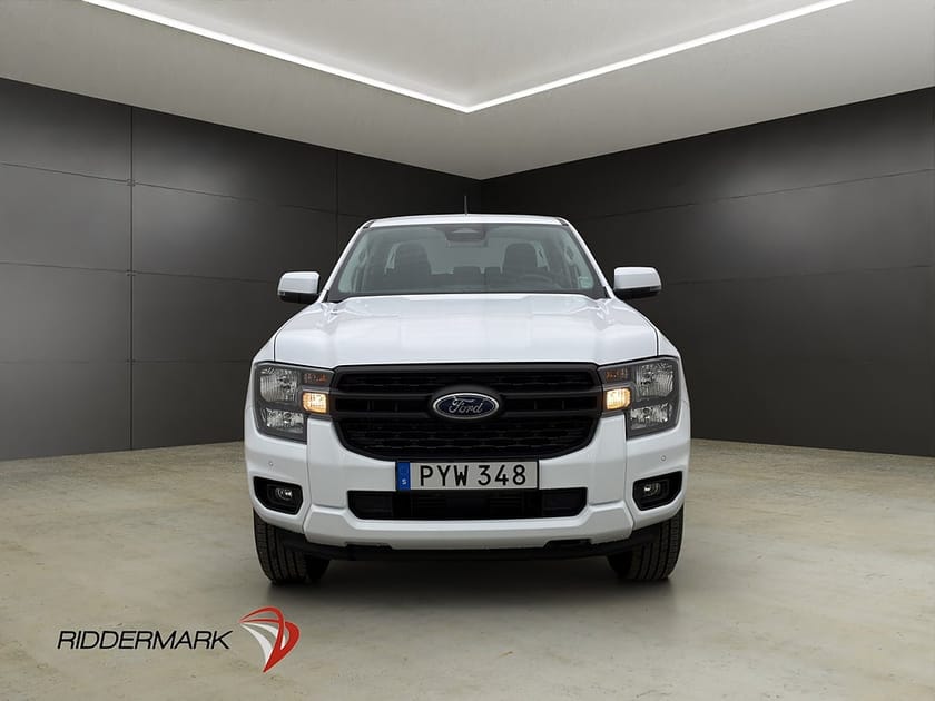 Bild 5 av Ford Ranger Dubbelhytt XLT 2.0 170hk 4x4 Cockpit Värm Drag CARPLAY Moms