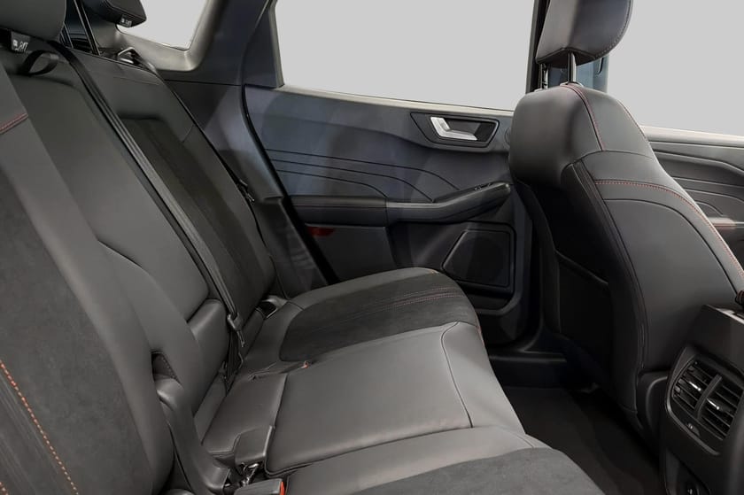 Bild 5 av Ford Kuga Plug-In Hybrid 243hk ST-Line X B&O 360°