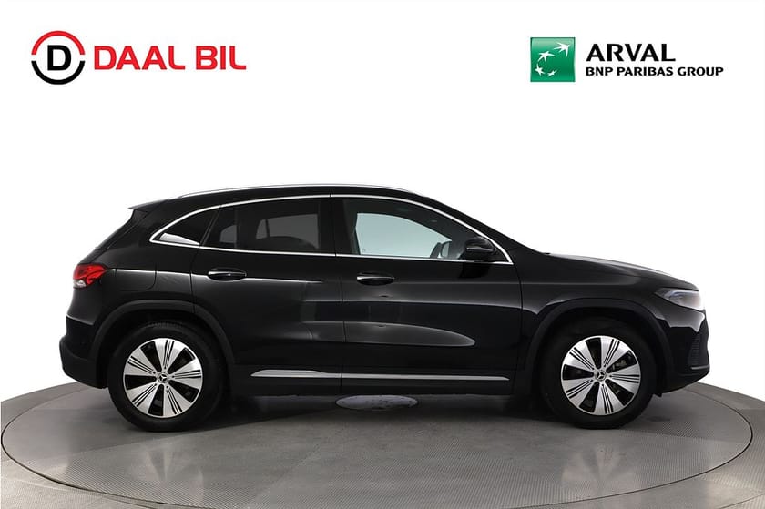 Bild 5 av Mercedes-Benz EQA 300 4MATIC