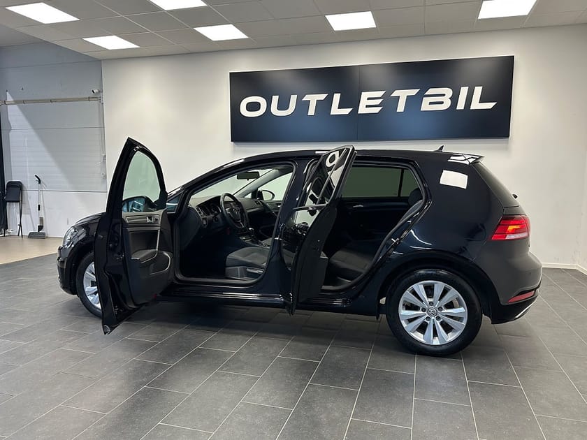Bild 3 av Volkswagen Golf 5-dörrar 1.0 TSI Base Carplay