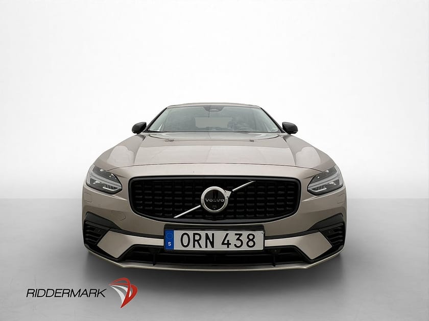 Bild 2 av Volvo S90 Recharge T8 AWD Ultimate Dark Pano HuD B&W 360°