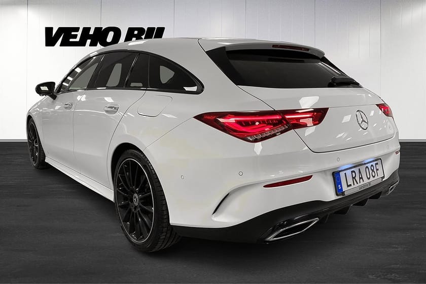 Bild 4 av Mercedes-Benz CLA 200 d Shooting Brake SB AMG Premium Plus Nightpack Drag Pano Kamera