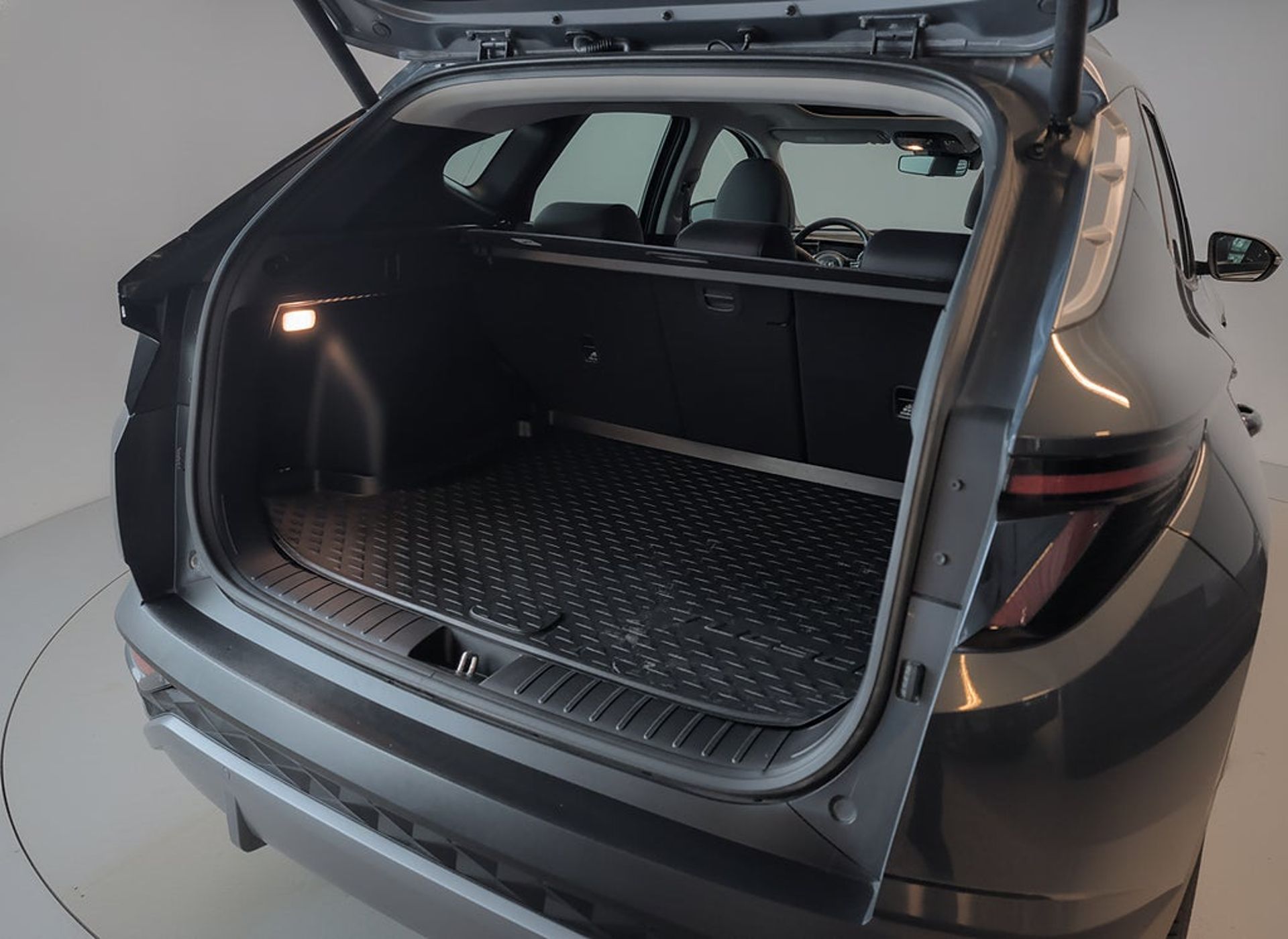 Hyundai Tucson 1.6 T-GDI Hybrid Advanced 2021, bild 8/8