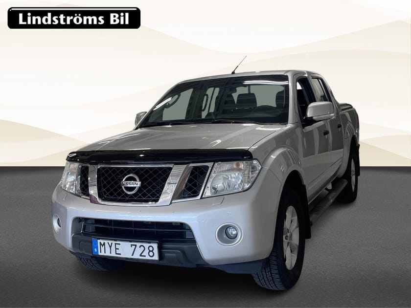 Bild 2 av Nissan Navara Dubbelhytt 4X VINTERHJUL DRAGKROK NY SERVAD