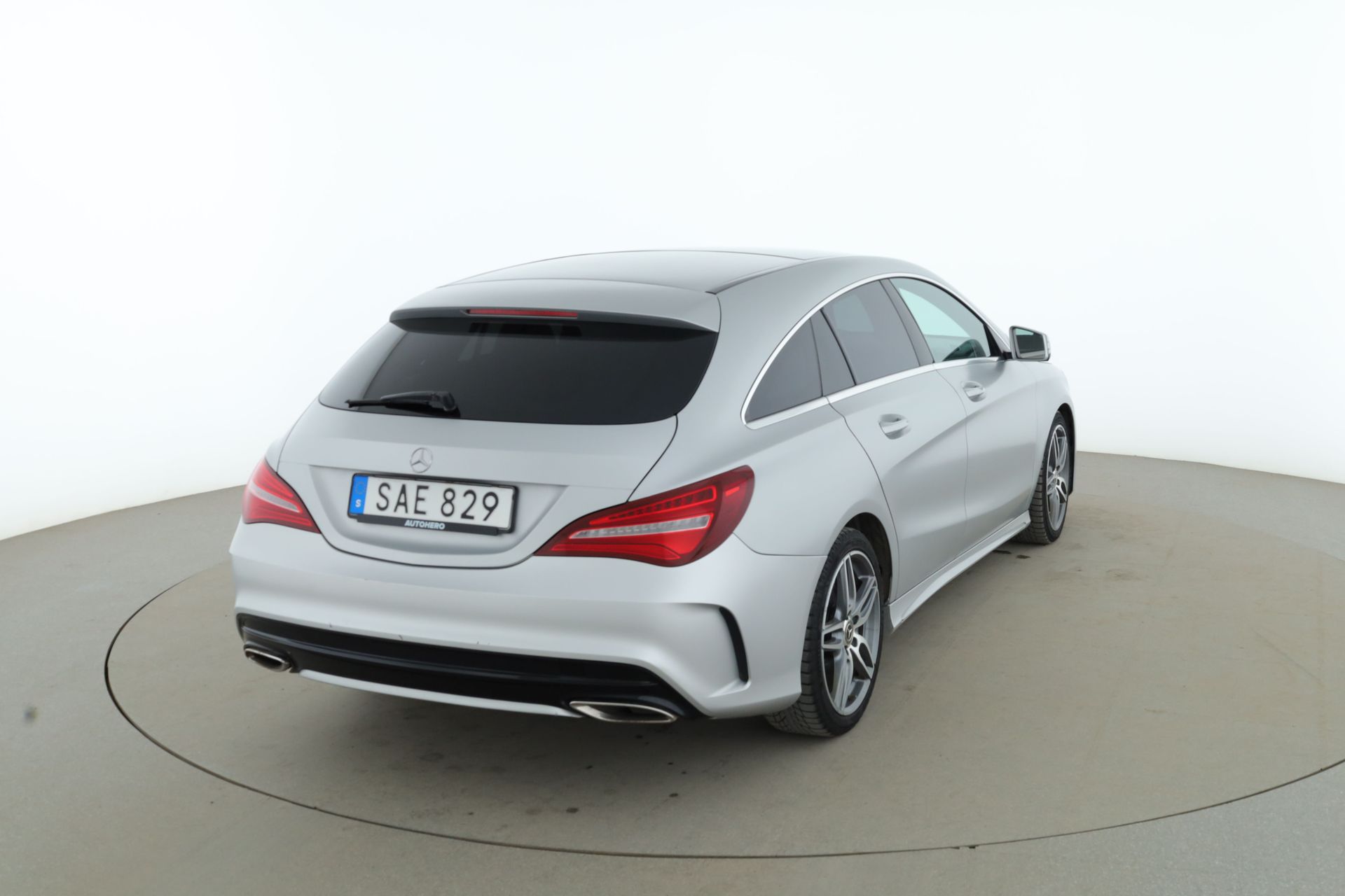 Mercedes-Benz CLA 220 d Shooting Brake 2018, bild 6/39