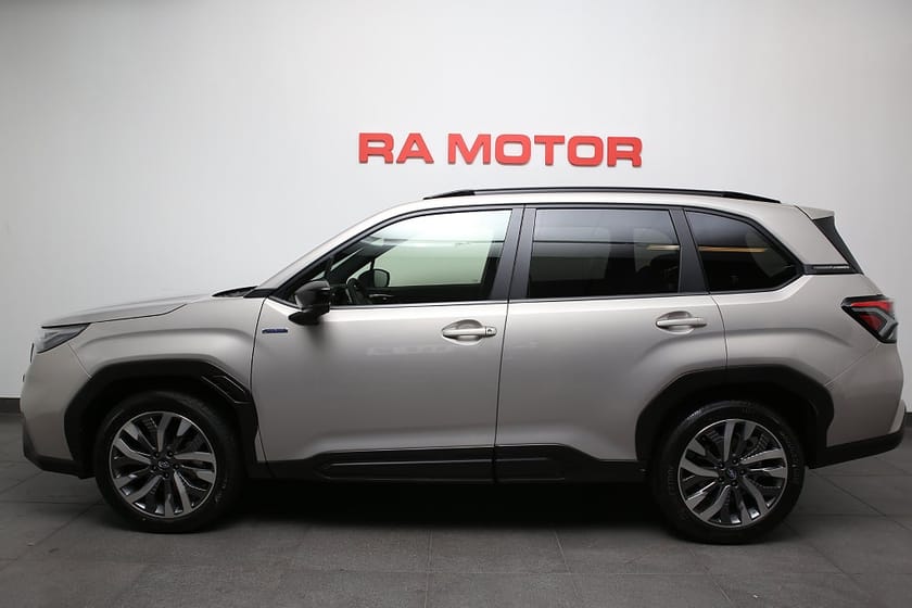 Bild 2 av Subaru Forester e-Boxer 2,0i Boxer Privatleasing Ink service