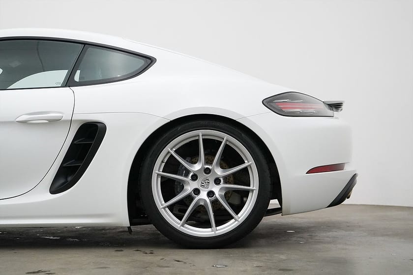 Bild 3 av Porsche 718 Cayman PDK / 300hk / Sport Chrono