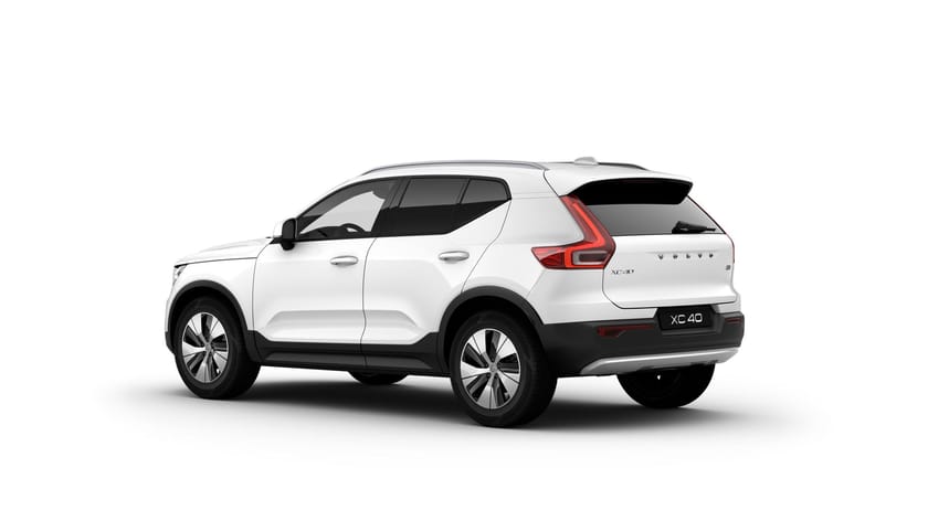 Bilde 3 av Volvo XC40 D3 AWD Momentum KROK|360|TEK.PRO|MANUELL.GIR|8år*
