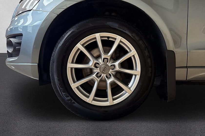 Bild 2 av Audi Q5 2.0 TDI quattro S Tronic Design 2-Ägare