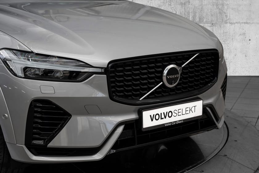 Bilde 3 av Volvo XC60 T8 Ultimate Dark Bowers Luftfjæring HUD - Mye Utstyr!