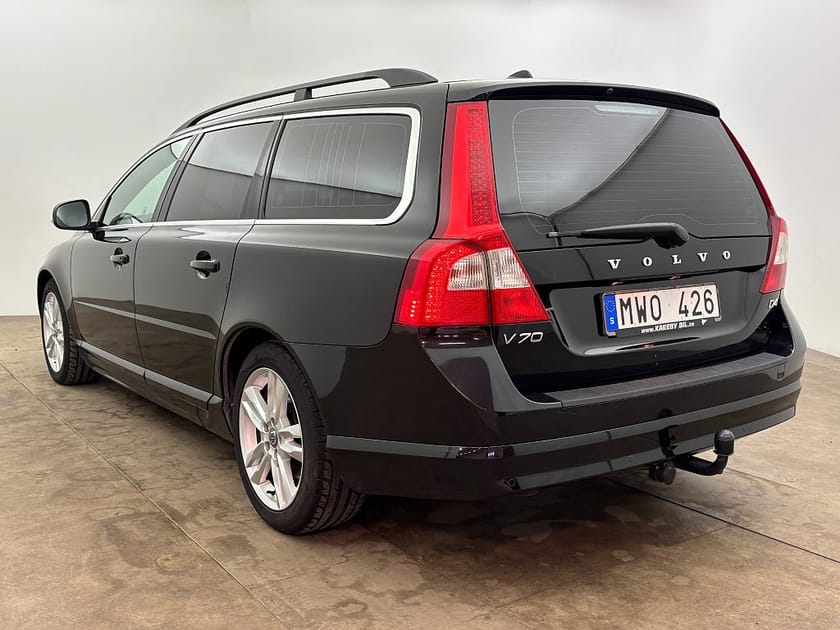 Bild 4 av Volvo V70 D4 Aut Momentum Dynamic Edition Dragkrok Skinn