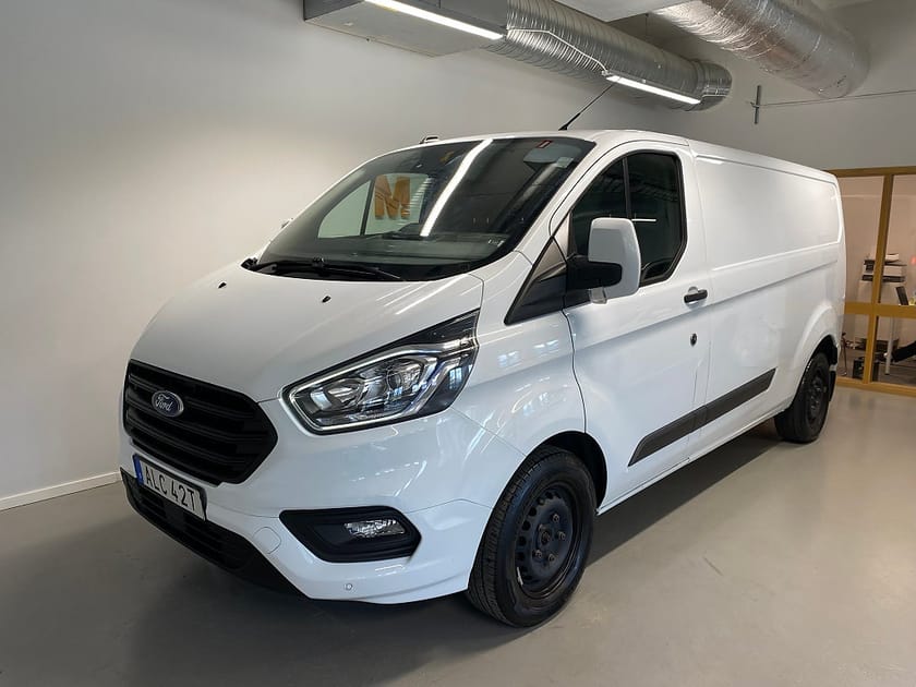 Bild 1 av Ford Transit Custom 300 2.0 EcoBlue Drag Lång  P-värme Moms Leasebar