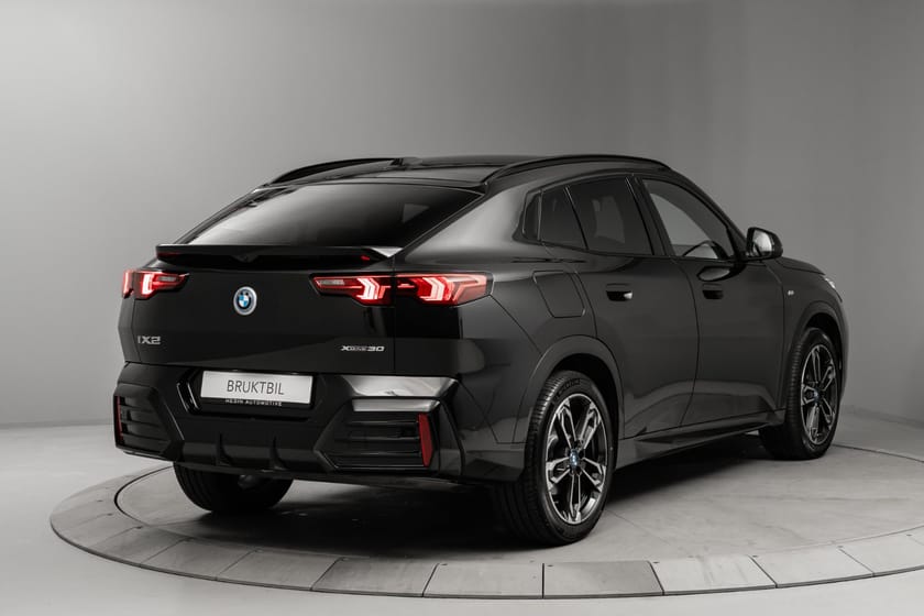 Bilde 4 av BMW iX2 xDrive30 