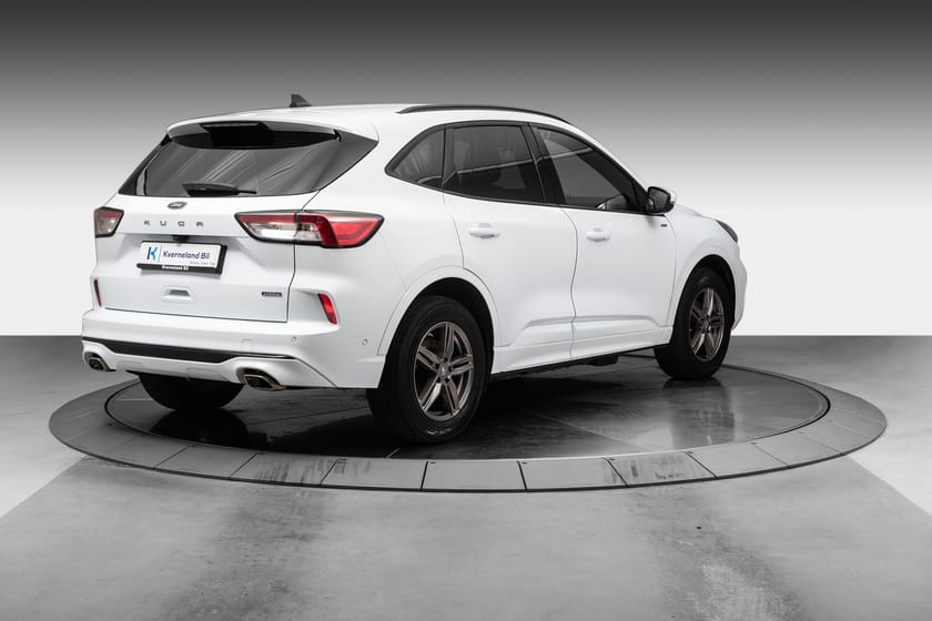 Bilde 5 av Ford Kuga Plug-In Hybrid 2,5l 225hk ST-Line ACC/B&O/Kamera ++