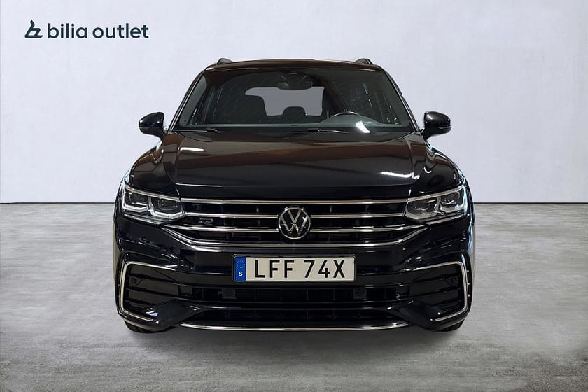 Bild 3 av Volkswagen Tiguan eHybrid 1.4 TSI R-Line / B-Kam / Drag / Keyless / Moms