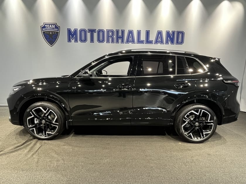 Bild 1 av Volkswagen Tiguan R-Line /Diesel / Drag / 360-kamera