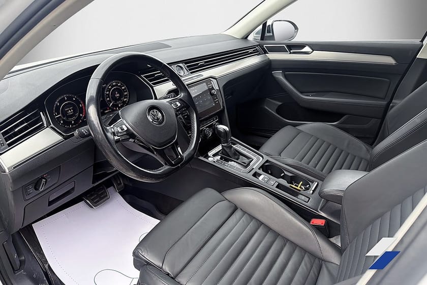 Bild 4 av Volkswagen Passat Alltrack 2.0TDI 4Motion Helskinn SoV-däck Värmare Drag Kamera