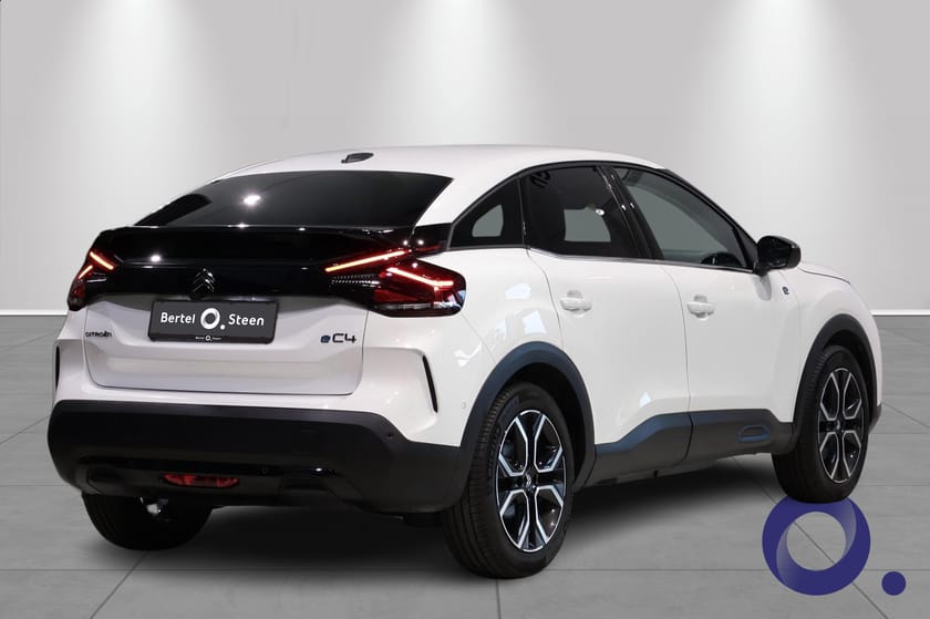 Bilde 4 av Citroën ë-C4 Shine | Head up | Adaptiv cruise | Navigasjon