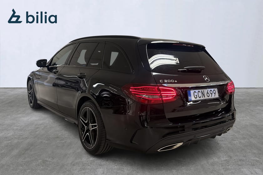Bild 3 av Mercedes-Benz C 300 T e AMG/Värmare/Pano