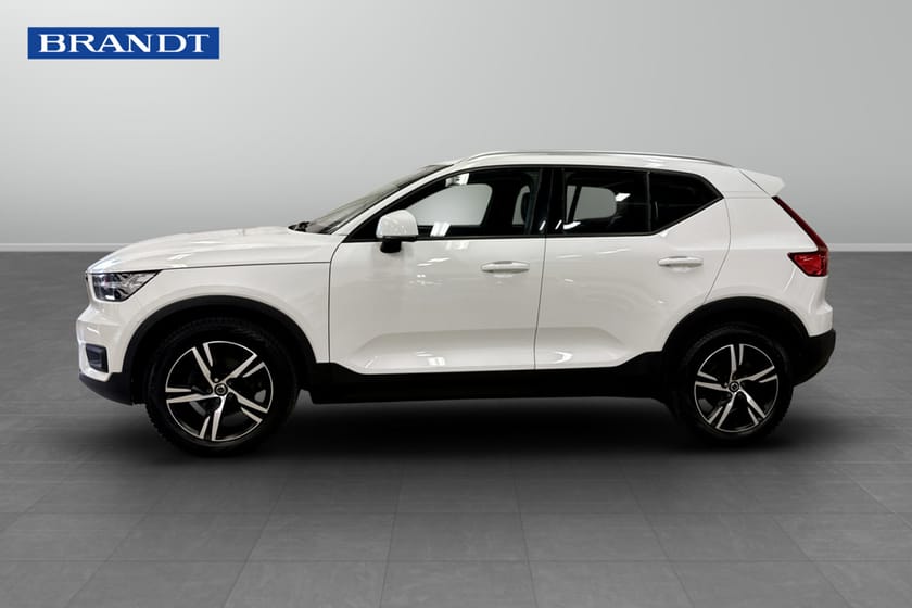 Bild 3 av Volvo XC40 D3 Geartronic Momentum Advanced 150hk