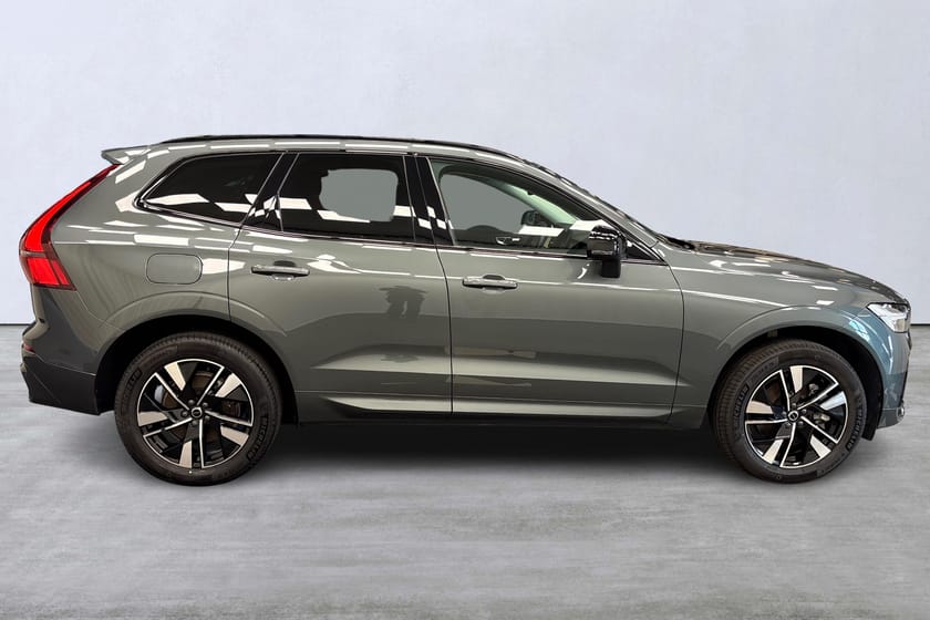 Bild 3 av Volvo XC60 T6 Plus Dark Nordic Edition
