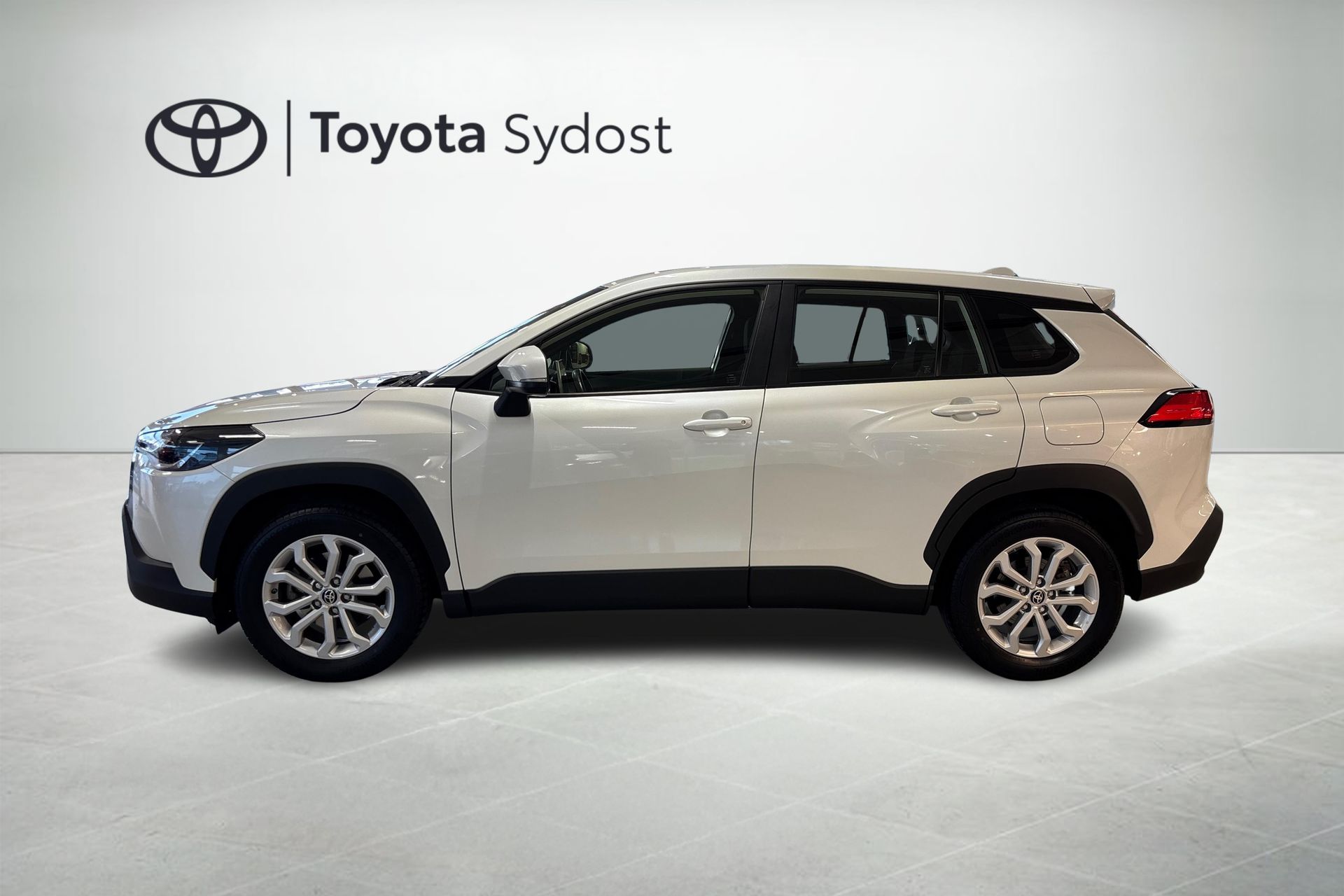Toyota Corolla Cross 2.0 Hybrid 2023, bild 3/10