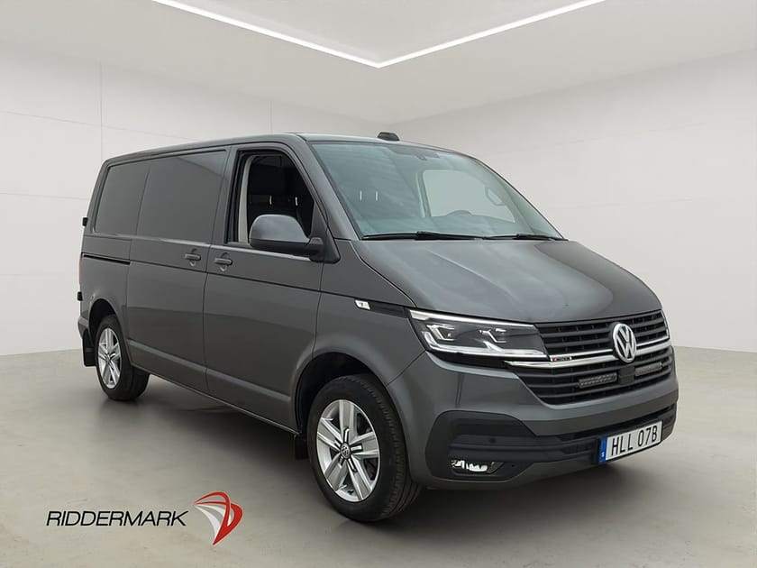 Bild 1 av Volkswagen Transporter 4M Värmare Drag LED B-Kamera Moms