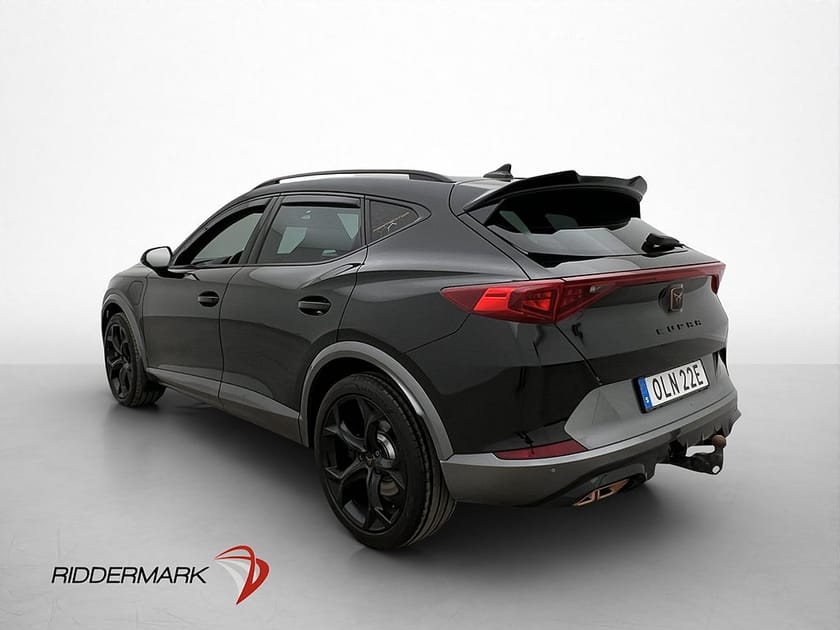 Bild 4 av CUPRA Formentor VZ e-Hybrid e-Hyrbid 245hk Cockpit Kamera Dragkrok