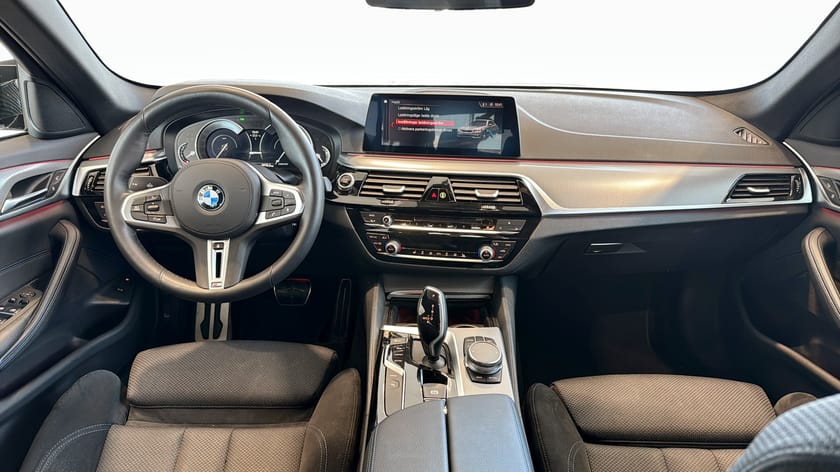 Bild 4 av BMW 530e iPerformance Sedan M-Sport 252hk
