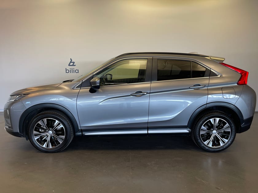 Bild 2 av Mitsubishi Eclipse Cross / 360 kamera/