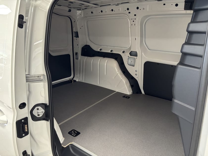 Bild 4 av Volkswagen Caddy Cargo Maxi 2,0 TDI 122 HK DSG