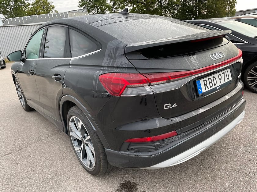 Bild 4 av Audi Q4 55 Sportback e-tron quattro 340HK 4x4 Proline