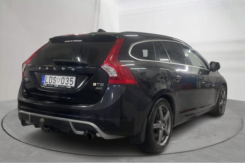 Bild 3 av Volvo V60 T6 AWD (304hk) R-Design Driver Support