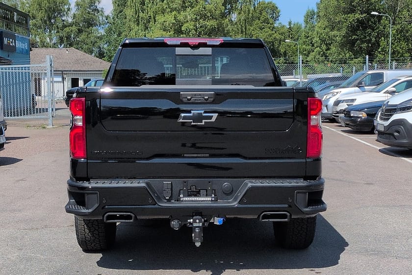 Bild 5 av Chevrolet Silverado 1500 Crew Cab High Country Duramax 3.0 Midnight - Låg skatt