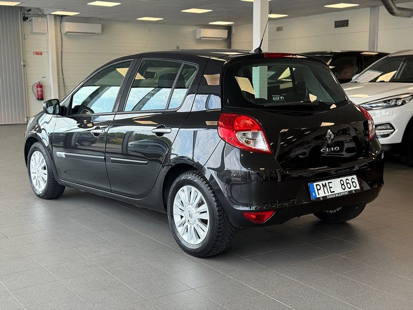 Bild 5 av Renault Clio  Halvkombi 5-dörrars 1.6 Automat 112hk 2010