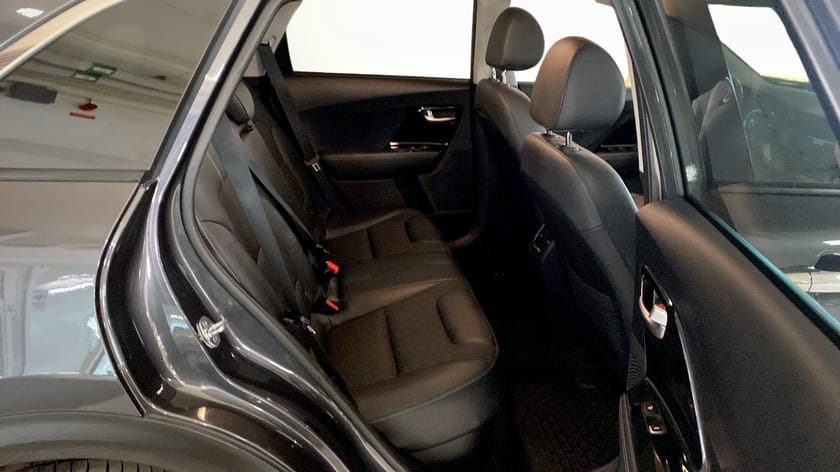 Bild 4 av Kia Niro P-HEV 1.6 PLUG-IN ADVANCE PLUS 1