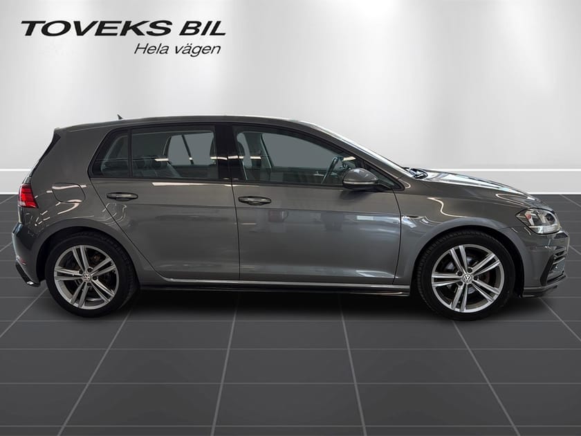 Bild 2 av Volkswagen Golf 1.0 TSI 110HK R-line DRAG