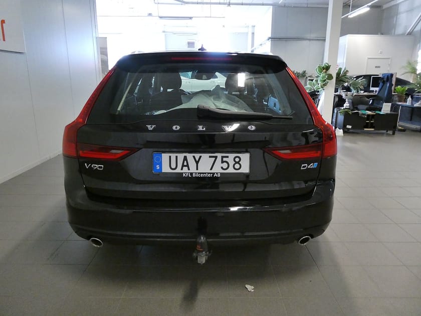 Bild 4 av Volvo V90 D4 Business Advanced Drag-Värmare-Navi-Rattvärme-SoV